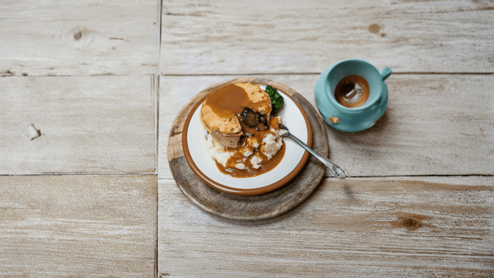 phat pasty foodservice pie on a table in a pub